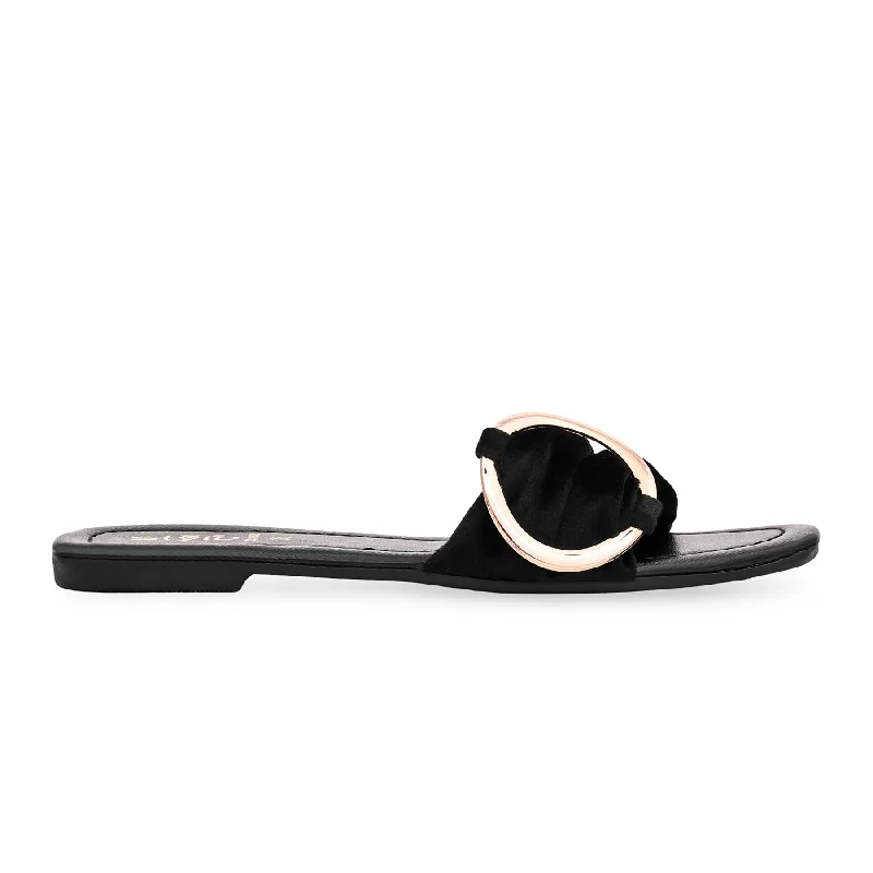 Slippers with supportive heelsBlack Casual Slipper CL1692