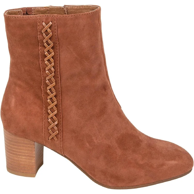 Booties with plush comfortWomen's Earth Sparta Cinnamon Suede