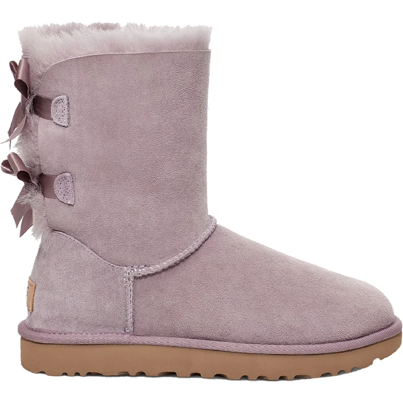 Booties with padded cozinessWomen's UGG Bailey Bow II Shadow Sheepskin