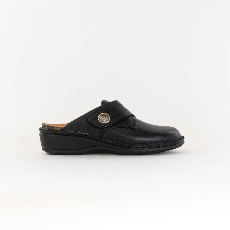 Finn Comfort Santa Fe (Women's) - Black