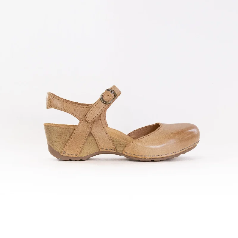 Dansko Tiffani (Women's) - Tan