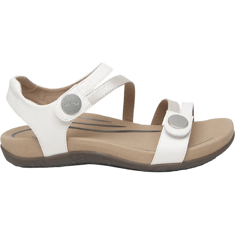 Sandals for muddy heels-Women's Aetrex Jess White Synthetic