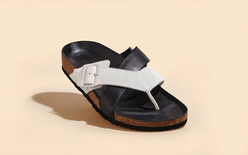 Sandals with trendy comfort-Cork Cross Strap Sandals : White and black