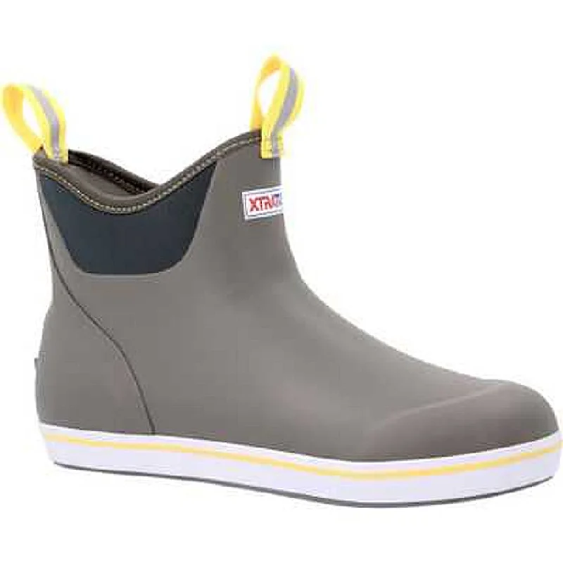 Ankle boots with bright warmth-6" Ankle Deck Boot