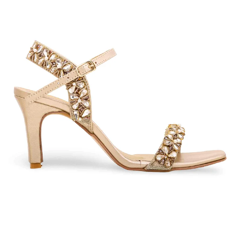 Sandals with firm heels-Golden Fancy Sandal FN5647