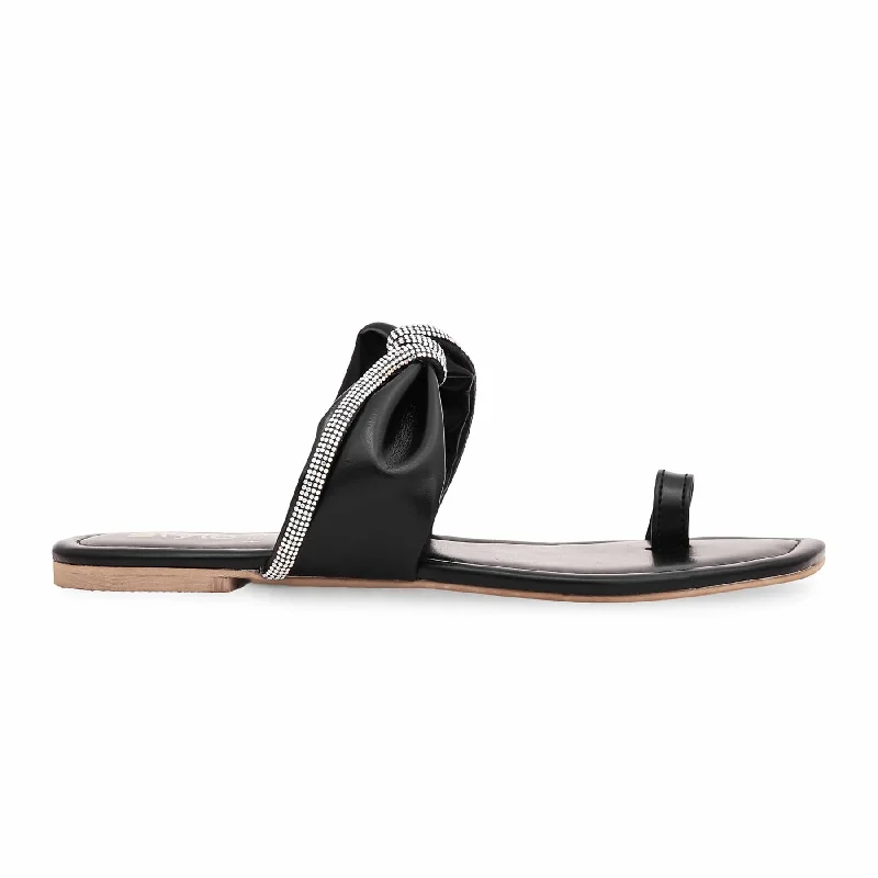 Slippers with extra warmthBlack Formal Chappal FR0528