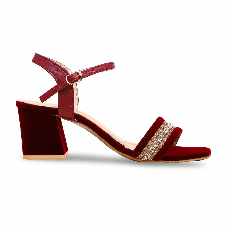 Sandals with sleek soles-Maroon Fancy Sandal FN6048