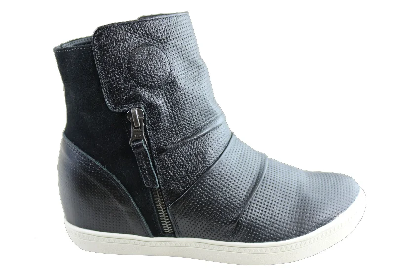 Ankle boots with simple leather-Orcade Siena Womens Comfortable Leather Ankle Boots Made In Brazil