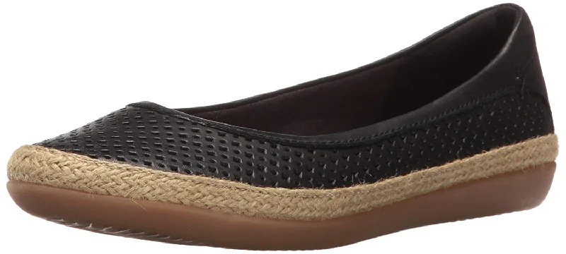 Clarks Women's Danelly Adira Ballet Flat